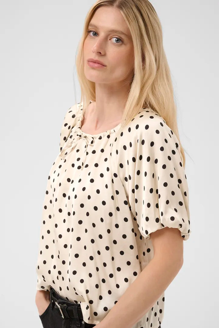 Dorthea Blouse