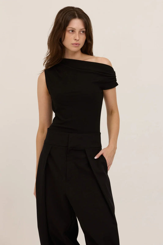 Laurel Tee