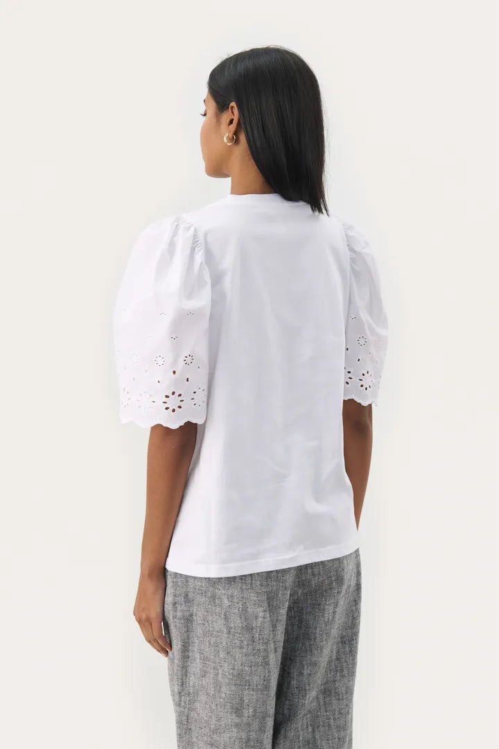 Nahula Tee