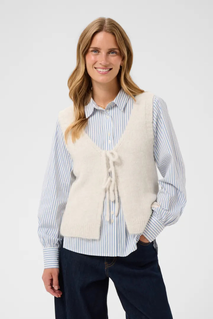 Cladine Vest
