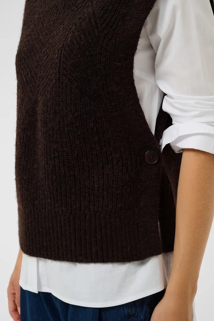 Charlye Knitted Vest