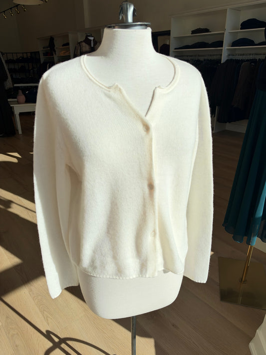 Helly Cardigan- PEARLY