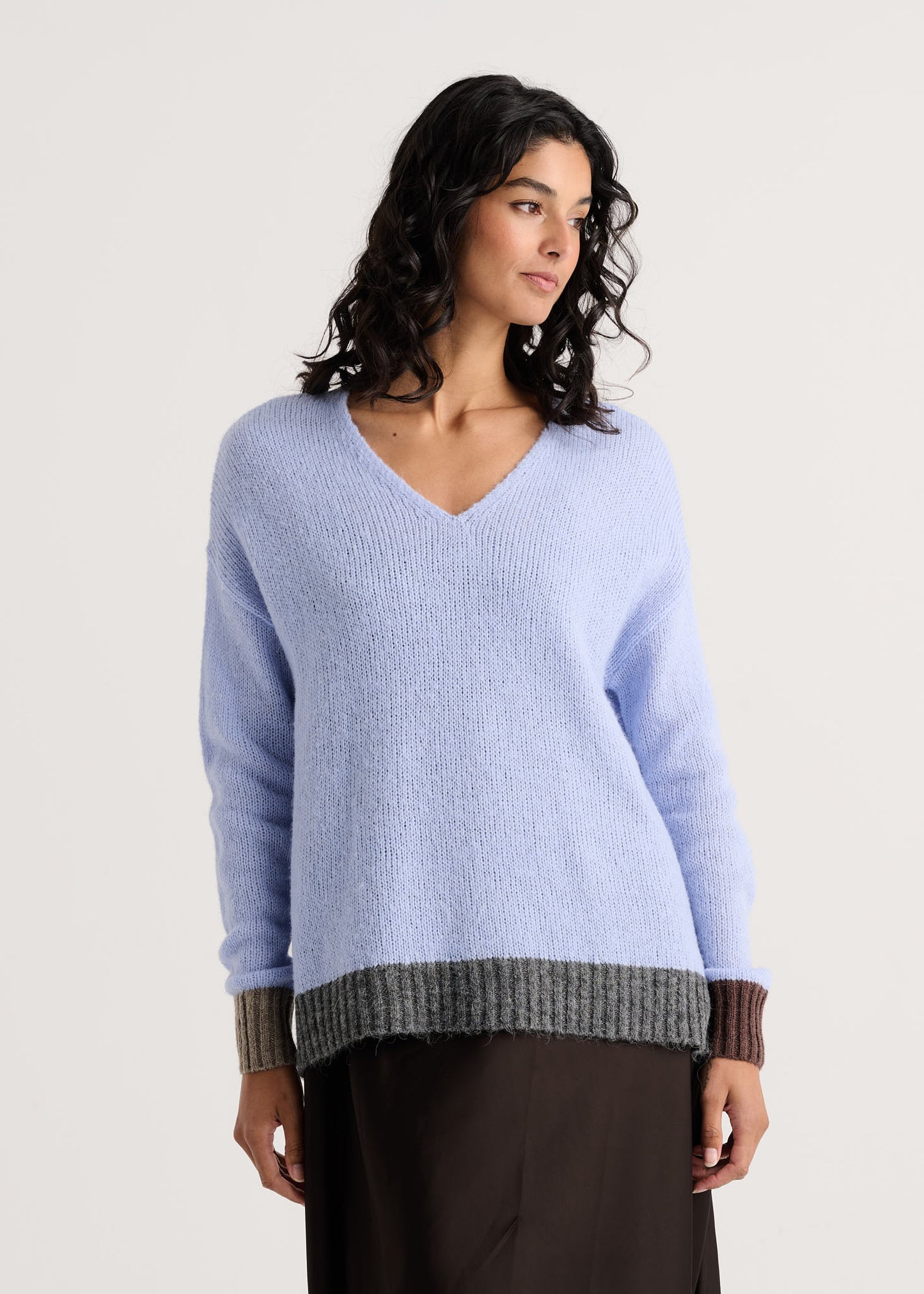 Makenna Colour Block V- CORNFLOWER