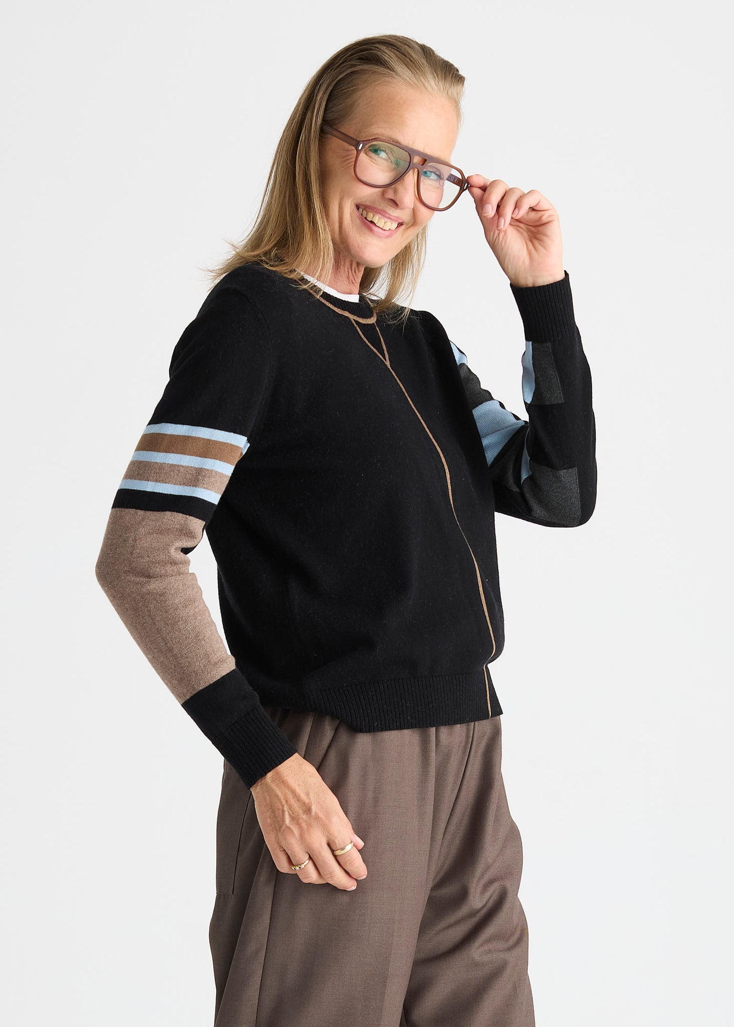 Onyx Weekend Ease Sweater
