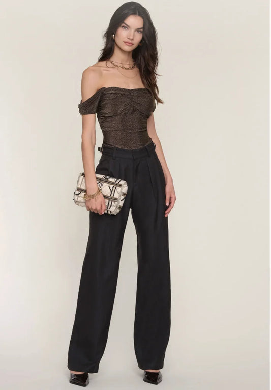 Mellie Pant